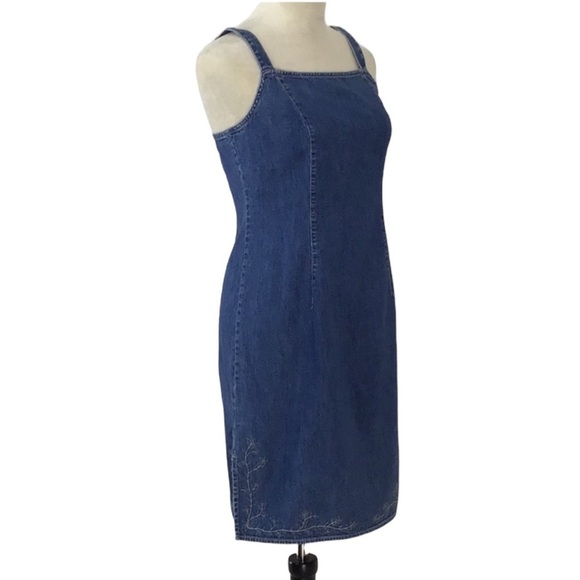 Ann Taylor Loft Denim Floral Embroidered Hem Cotton Sundress Size 4 - Picture 1 of 7